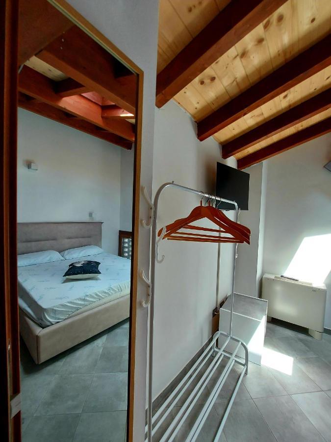 Agriturismo Azienda Agricola Ferrari M.Rita Pozza Exteriör bild