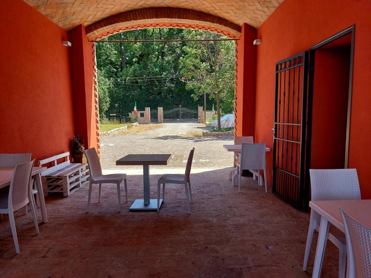 Agriturismo Azienda Agricola Ferrari M.Rita Pozza Exteriör bild